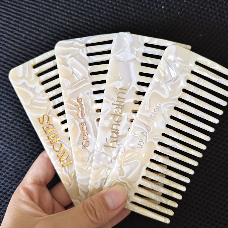 ¿Por qué un peine de cabello es más importante de lo que piensas?