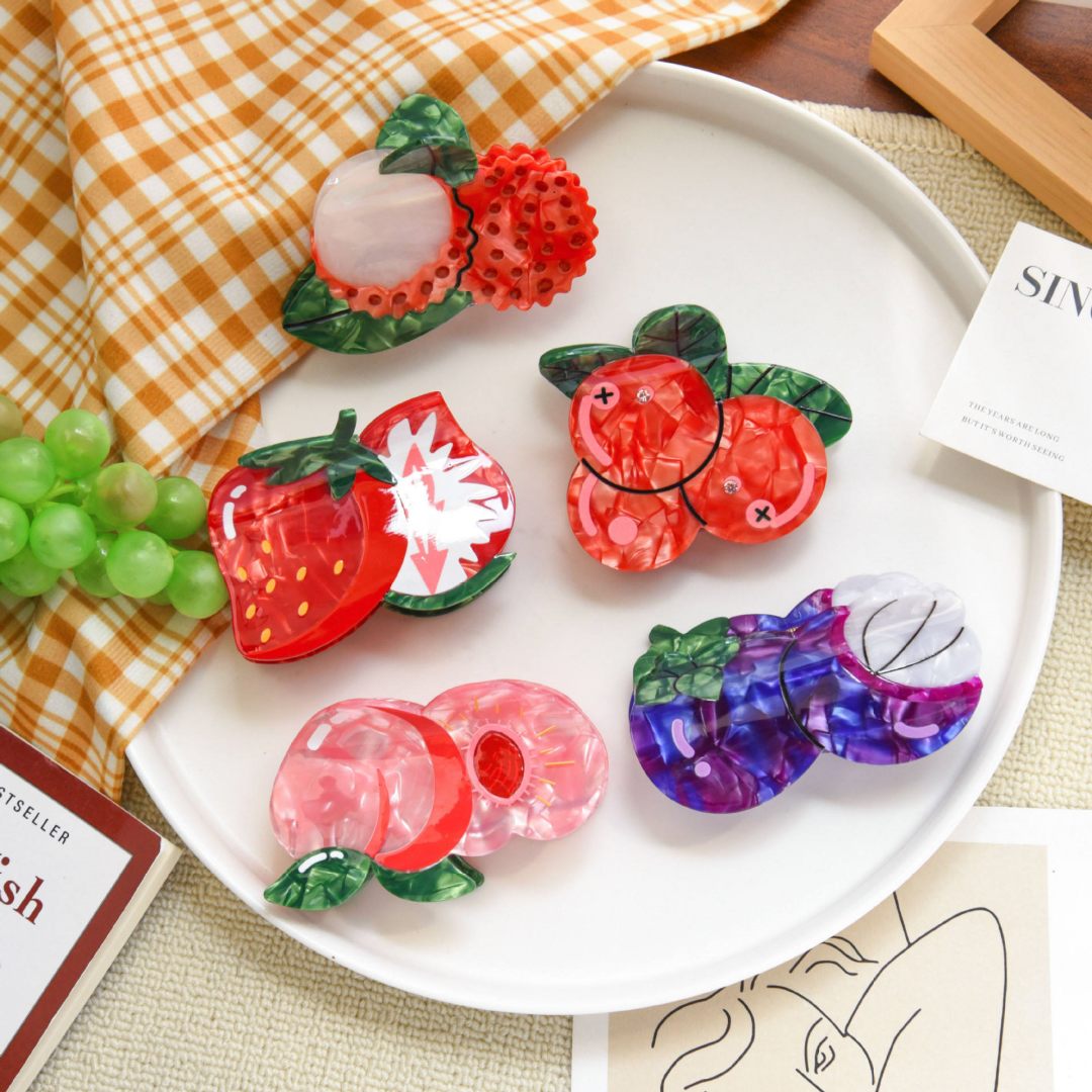 Moda nueva dulce Lychee respetuoso del medio ambiente logotipo personalizado Multi-frutas 10cm acetato pinzas para el pelo para mujeres niñas Accesorios